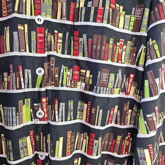 Library Book Print Button-Down Shirt By Signals XL Excellent condition - Picture 3 of 7